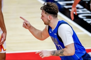 nba直播免费-极尽体育免费直播_nba直播免费-极尽体育免费在线直播_免费观看nba直播免费-极尽体育免费直播