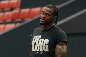 nba总决赛打几场直播_nba总决赛打几场在线直播_免费观看nba总决赛打几场直播